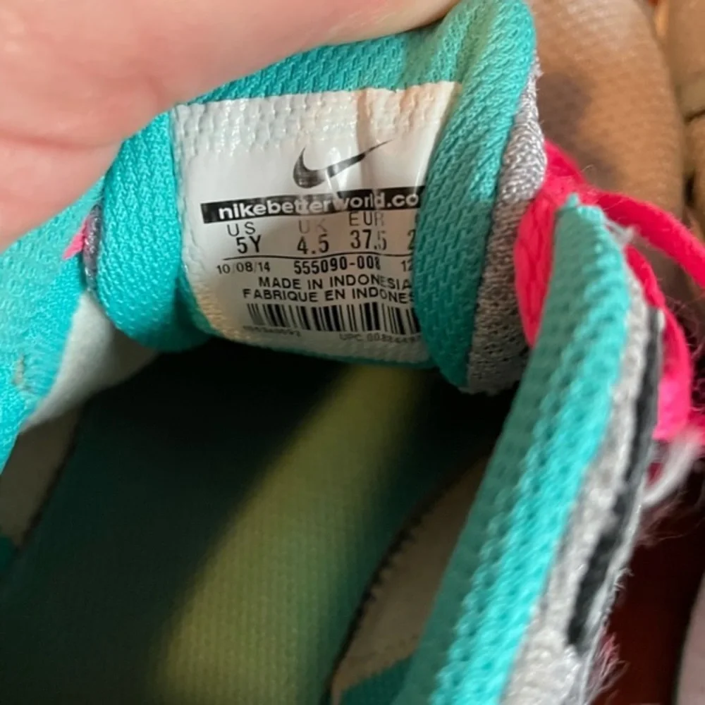 10/$20🔥Girls Nike Shoes‎